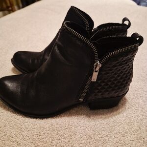 Lucky Brand LK-Bartalino Black Glove Nappa Leather Ankle Boots | Size 7M